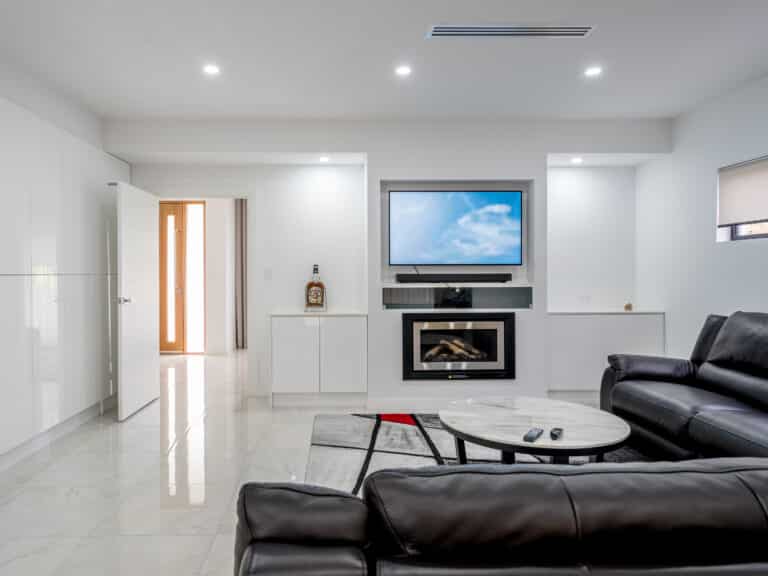 Seaton - Prior - HBC Homes Adelaide - DSC00549-Edit